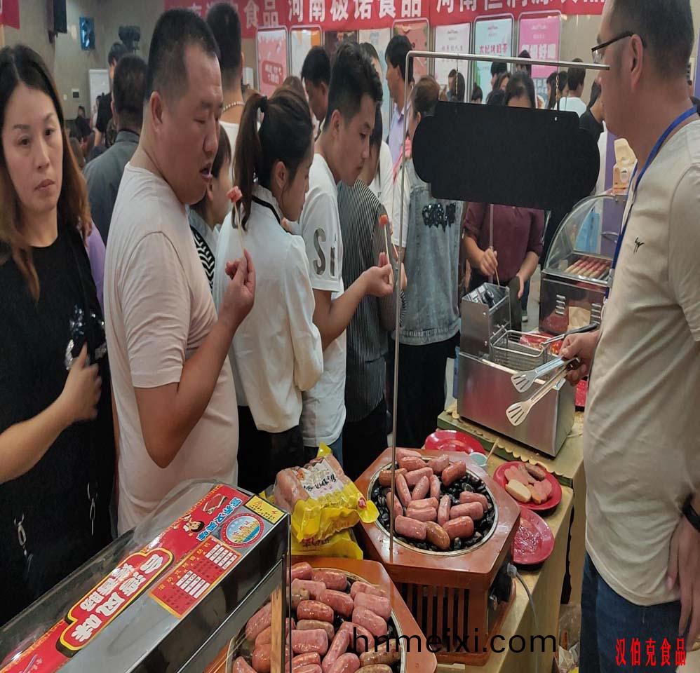 漢伯尅石(shi)鍋(guo)烤腸菏澤活動現場